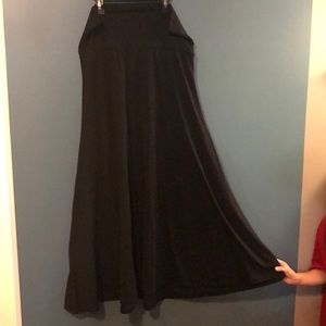 🌟2/$15🌟Lularoe Black maxi skirt